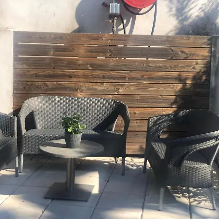 Flamants Roses 1 Pers 6 * فرونتينيان