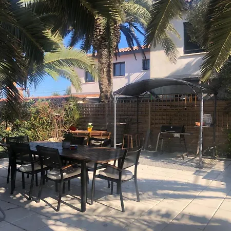 Flamants Roses 1 Pers 6 مكان تخييم فرونتينيان