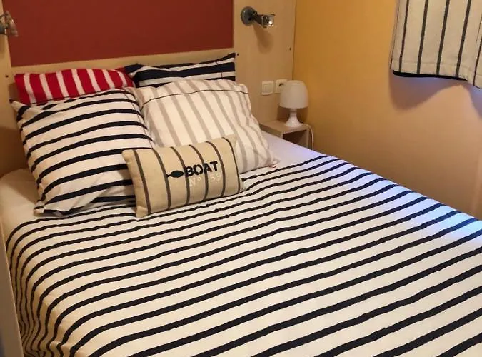 Kemping Flamants Roses 1 Pers 6 *